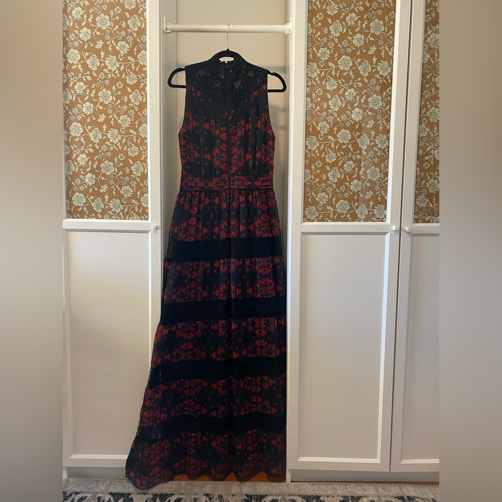 alice + olivia Red & Black Patterned Maxi Dress Gown SZ 8 - Picture 7 of 9